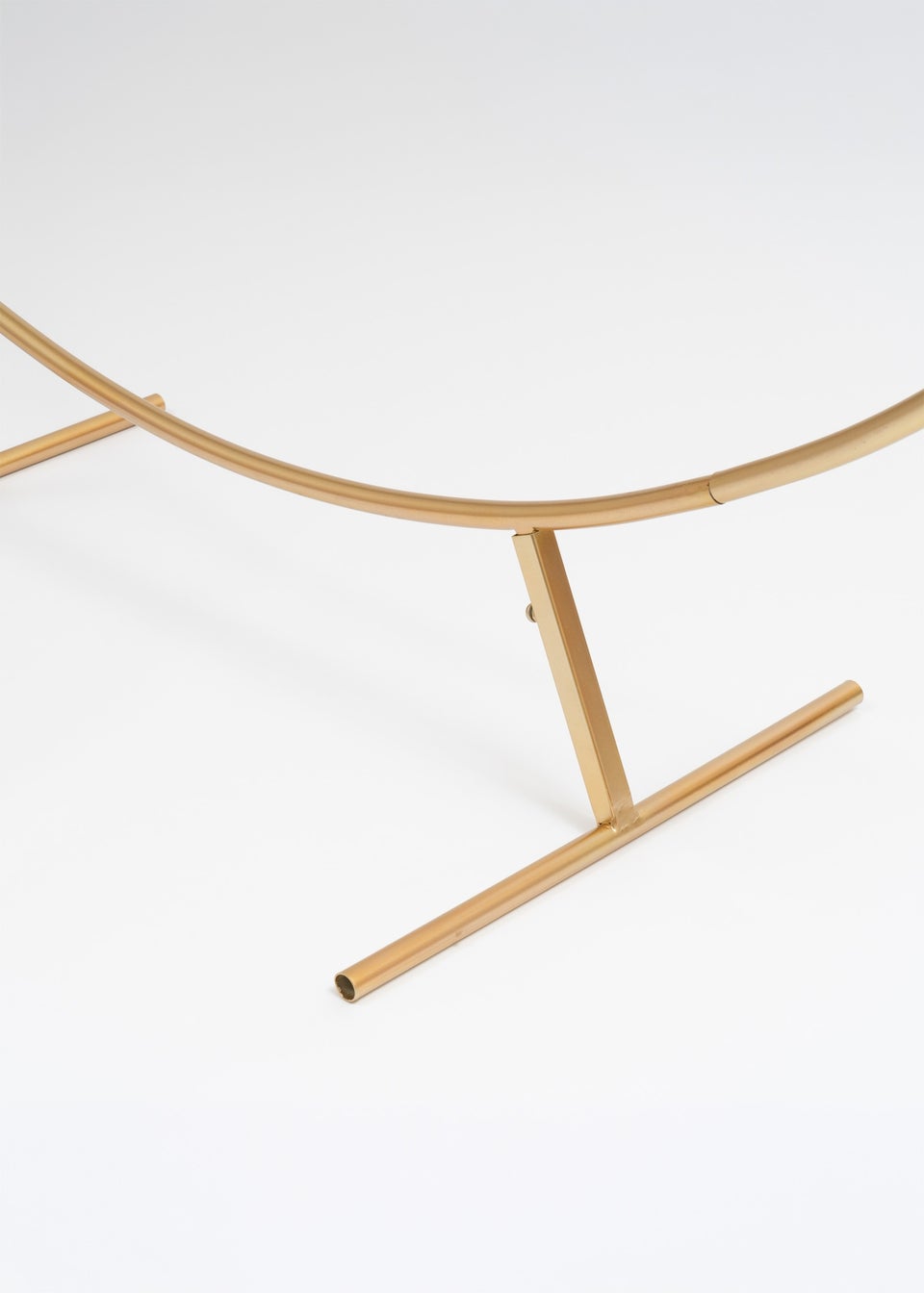 Scottish Everlastings Gold Round Arch Frame (1.8m)