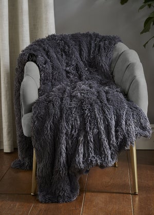 Catherine Lansfield Cuddly Deep Pile 150x200cm Blanket Throw Matalan