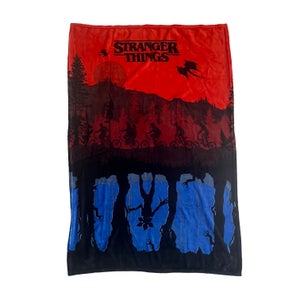 Stranger things throw online