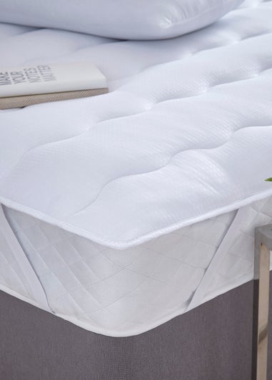 Silentnight Luxury Hotel Collection Mattress Topper - Matalan