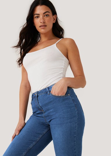 Grace Rinse Wash Straight Fit Jeans