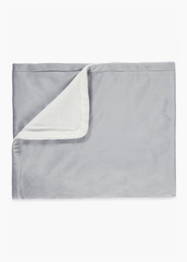Velvet Pet Blanket (105cm x 90cm)