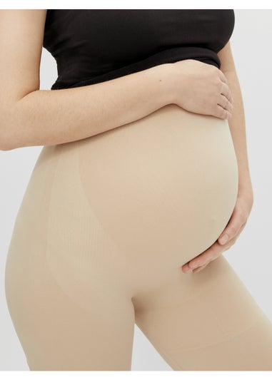 Mamalicious Maternity Cream Seamless Over Bump Shorts