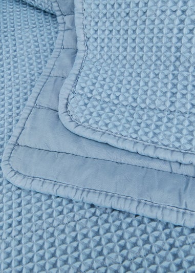 Blue Ribbed Waffle Bedspread (220cm x 220cm)