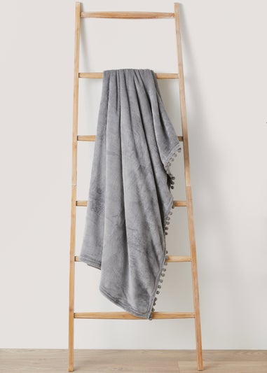 Grey Pom Pom Fleece Throw (130cm x 150cm)