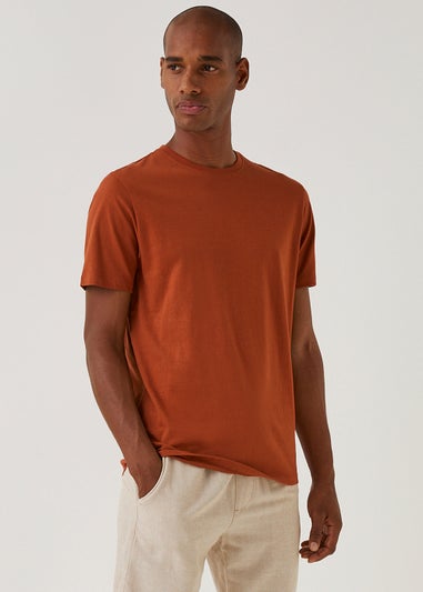 Orange Essential T-Shirt