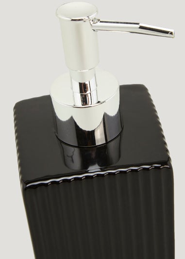 Black Ridged Square Ceramic Soap Dispenser (18cm x 7cm x 7cm)