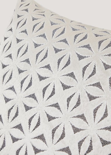 Cream Cut Velvet Cushion (43cm x 43cm)