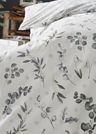 Eucalyptus Foliage Christmas Duvet Cover