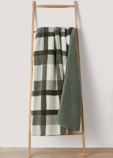 Green Check Sherpa Fleece Throw (150cm x 180cm)