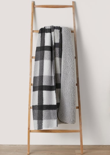 Grey Check Sherpa Fleece Throw (150cm x 180cm)