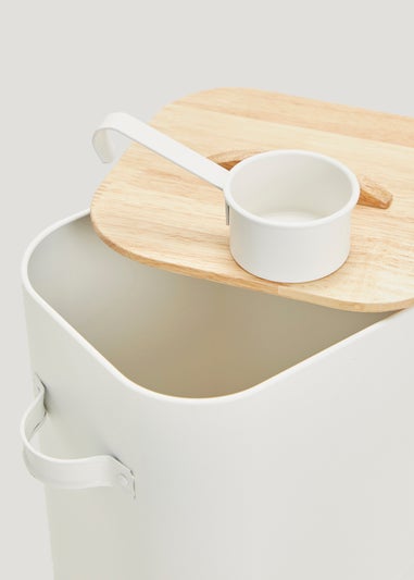 White Laundry Powder Tin With Wooden Lid & Scoop (25cm x 23cm x 14.5cm)