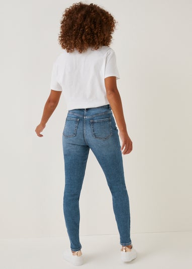 Papaya Petite April Mid Wash Ripped Super Skinny Jeans