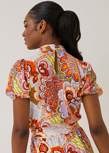 Be Beau Floral Crop Top