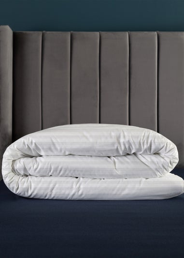 Slumberdown Touch Of Luxury Duvet (10.5 Tog)