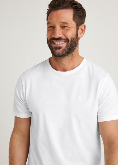 Lincoln White T-Shirt