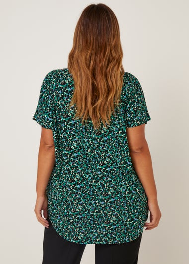 Papaya Curve Green Metal Trim V-Neck Top