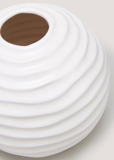 White Ceramic Vase (6cm x 11cm)