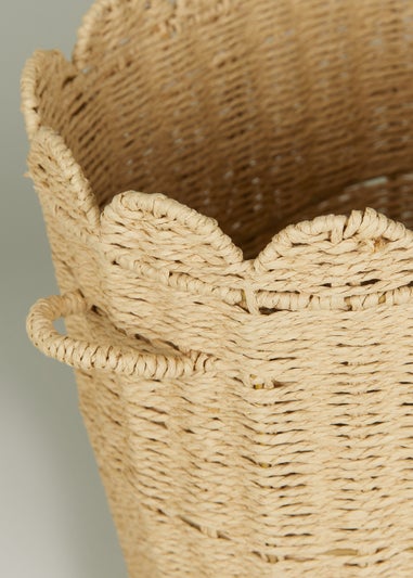 Natural Scallop Edge Storage Basket (41cm x 31.5cm)