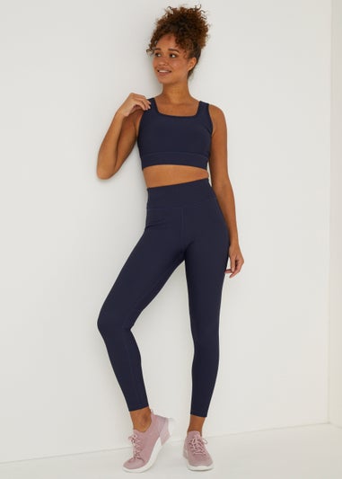 Souluxe Black Ribbed Sports Crop Top - Matalan