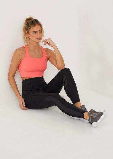 Souluxe Black Ribbed Sports Crop Top - Matalan