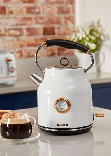 Tower White Traditional Steel Kettle (1.7L)