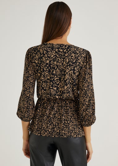 Et Vous Brown Frill Wrap Top