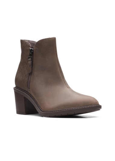 Clarks Taupe Leather Scene Zip Ankle Boots