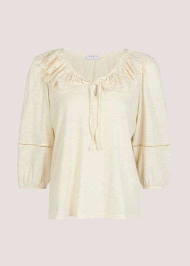 Cream Lace 3/4 Sleeve Top