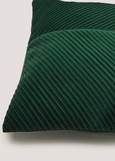 Green Pleated Velvet Cushion (50cm x 50cm)