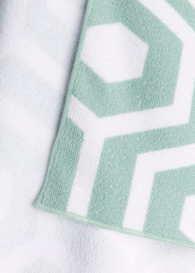 Teal Geo Microfibre Beach Towel (150cm x 70cm)