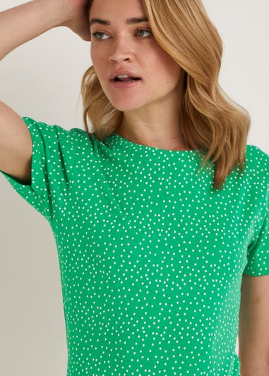 Green Spot Print Essential T-Shirt