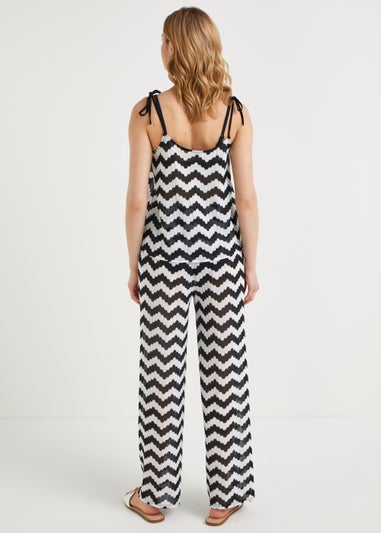 White & Black Zigzag Co-Ord Beach Trousers