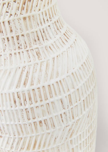 White Hampton Ceramic Vase (16.5cm x 16.5cm x 30cm)