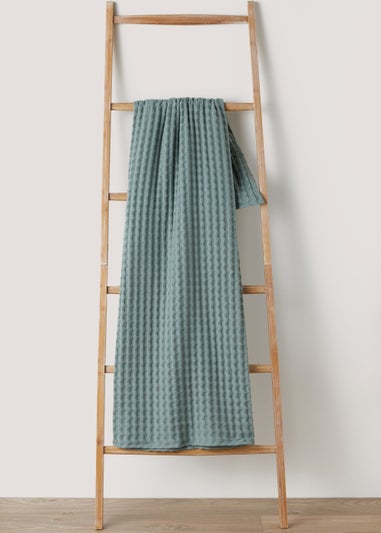 Green Waffle Throw (130cm x 150cm)