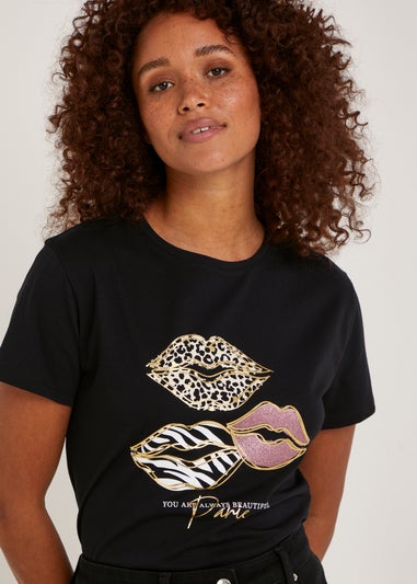 Papaya Petite Black Lips Slogan T-Shirt