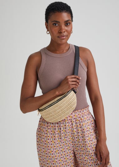 Natural Raffia Cross Body Bag