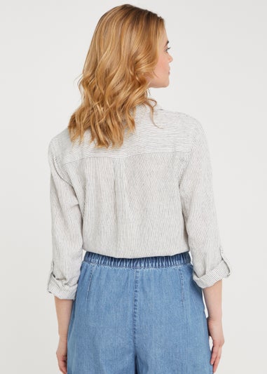 Papaya Petite Mid Wash Paperbag Shorts