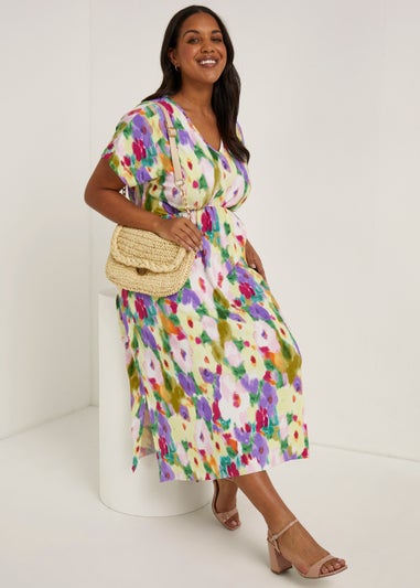 Papaya Curve Multicoloured Floral Print Plisse Dress - Matalan