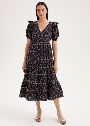 Et Vous Black Schiffli Stitch Dress