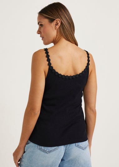 Black Daisy Trim Cami Top