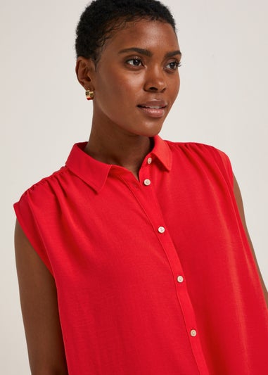 Red Sleeveless Shirt