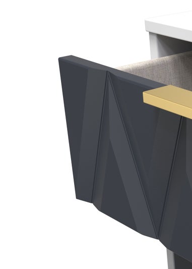 Swift Prism 5 Drawer Bedside Cabinet (107.5cm x 41.5cm x 39.5cm)