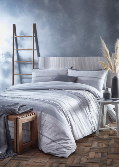 Appletree Loft Sanya Duvet Cover Set