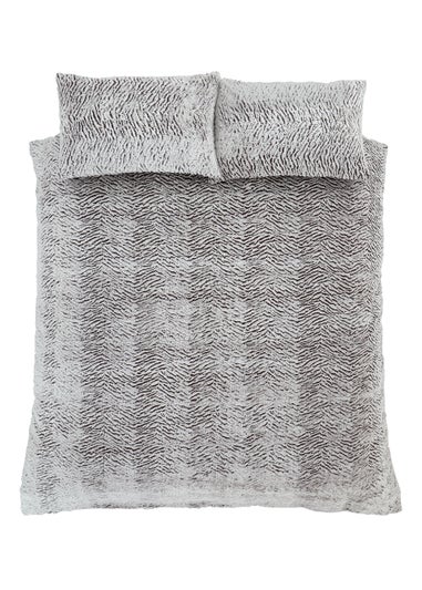 Catherine Lansfield Wolf Faux Fur Duvet Cover