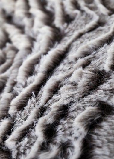 Catherine Lansfield Wolf Faux Fur Duvet Cover