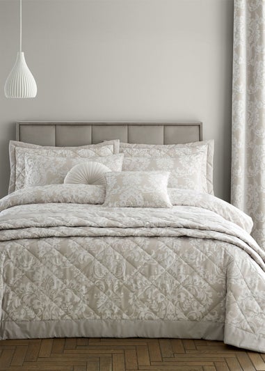 Catherine Lansfield Classic Damask Duvet Cover