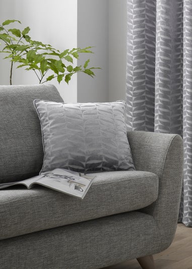 Curtina Kendal Cushion (43cm x 43cm)