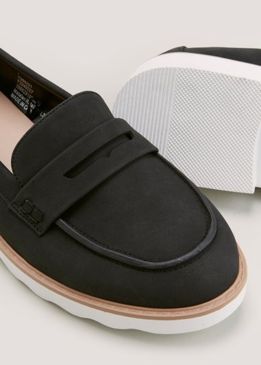 Black White Sole Fringe Loafers