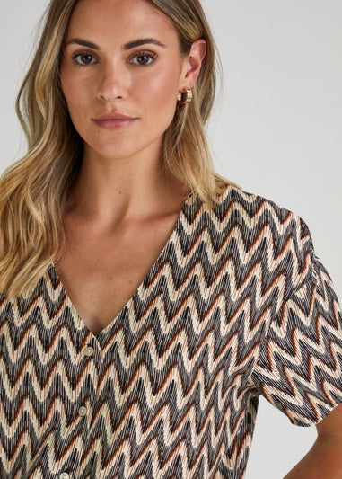 Stone Zig Zag Tie Front Blouse